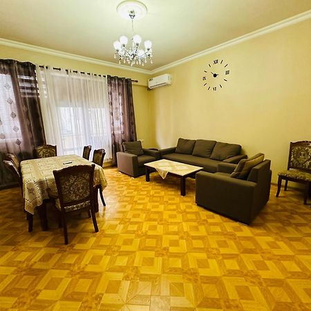 Sakharov Residence, Small Center Erivan Exterior foto
