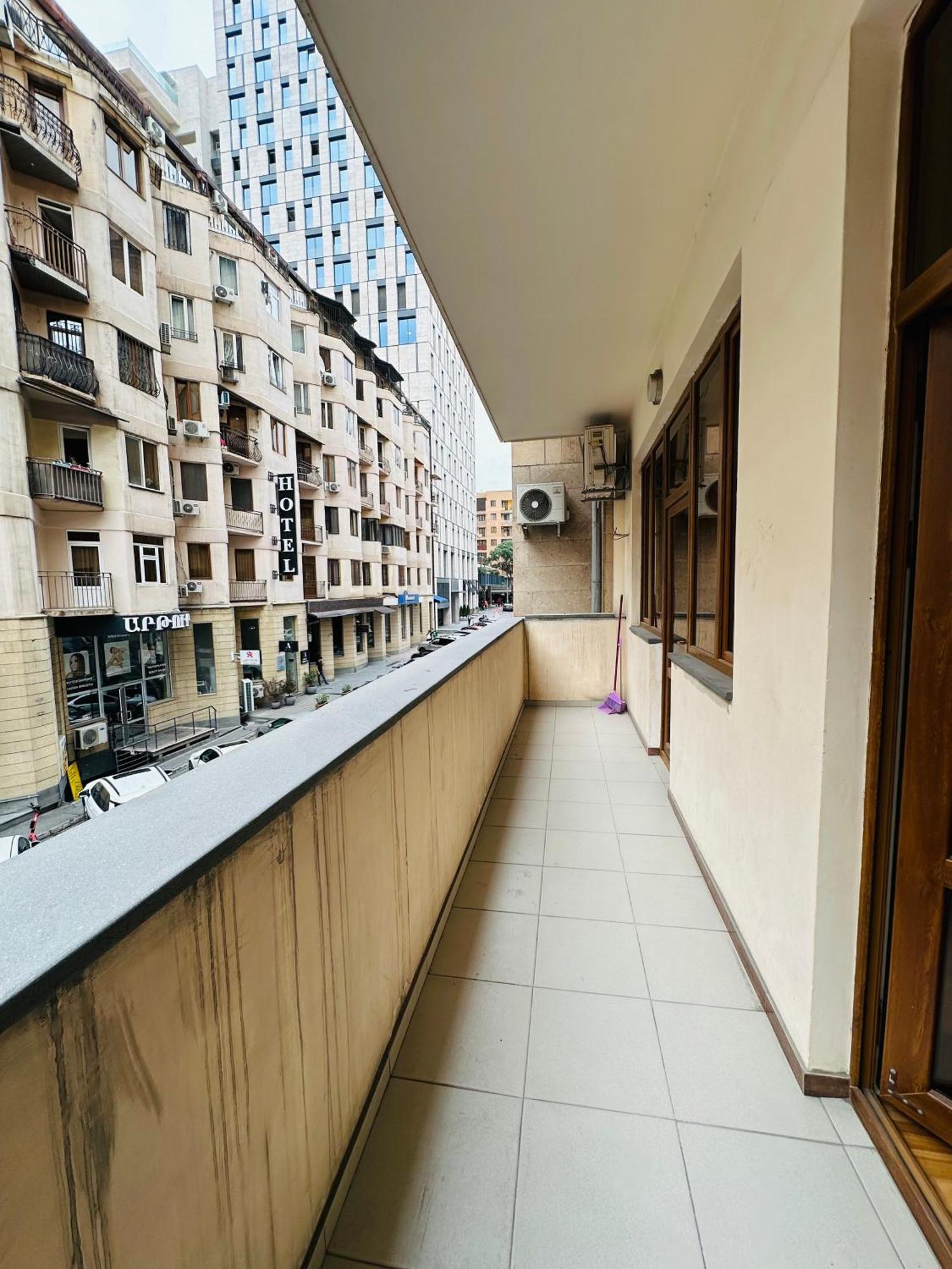 Sakharov Residence, Small Center Erivan Exterior foto
