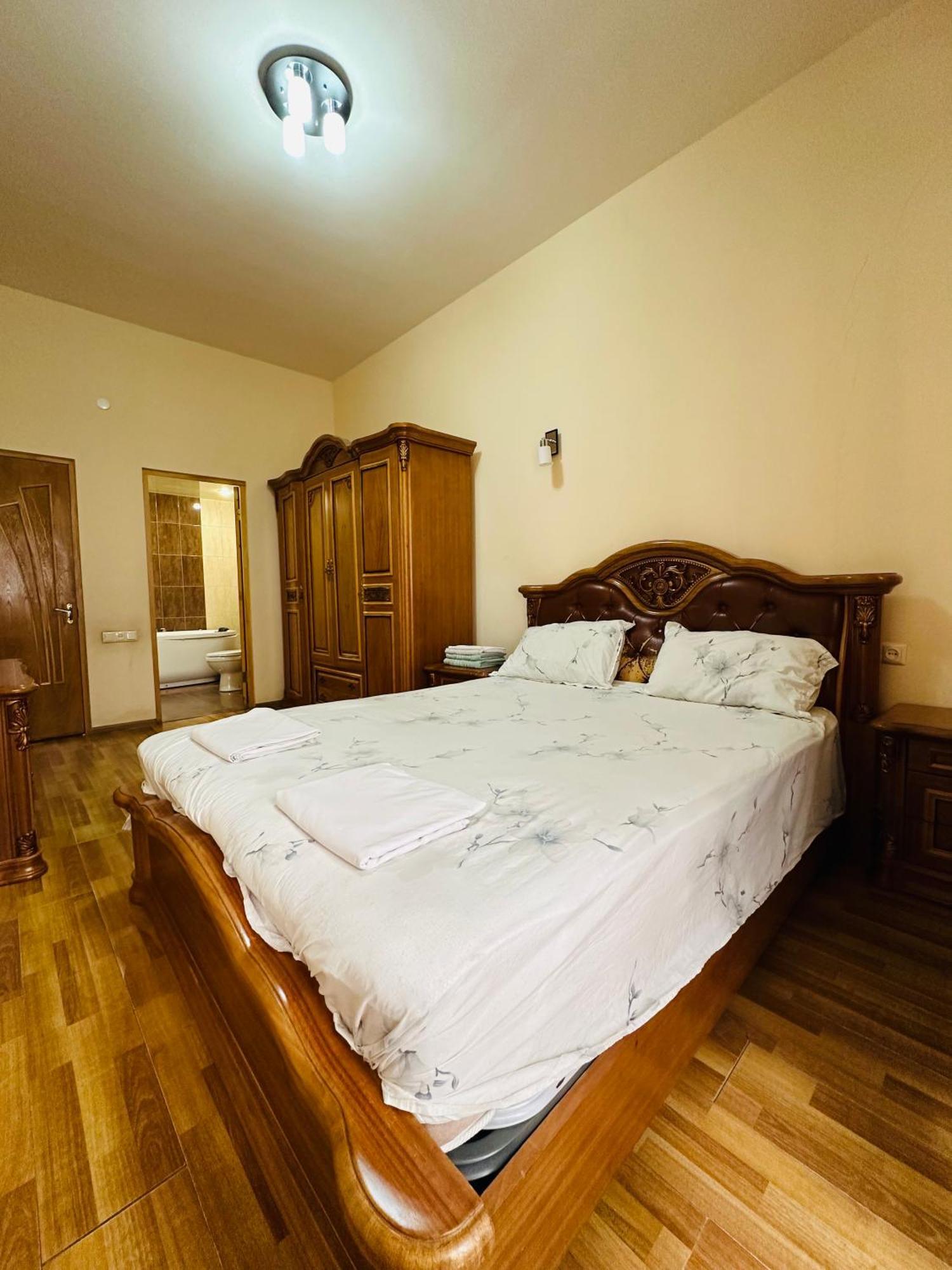 Sakharov Residence, Small Center Erivan Exterior foto